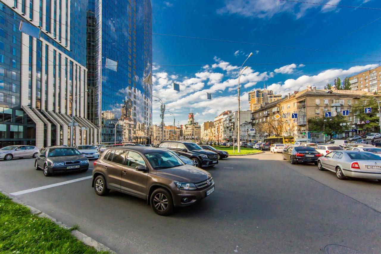 Простора 3 Кім Кварт В Самому Центрі Києва З Двома Окремими Спальнями Трц Гуллівер Kiev Buitenkant foto